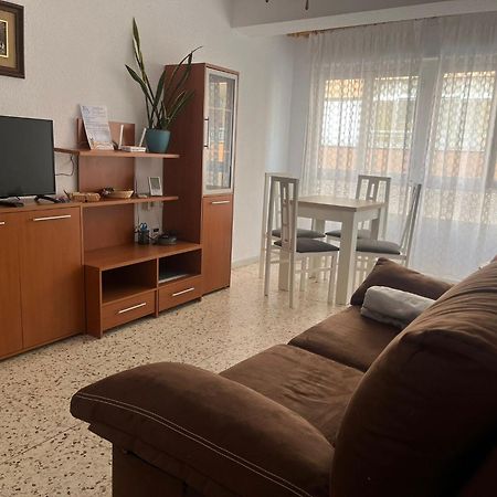 Uroczy Apartament Przy Playa De Los Locos Torrevieja Buitenkant foto