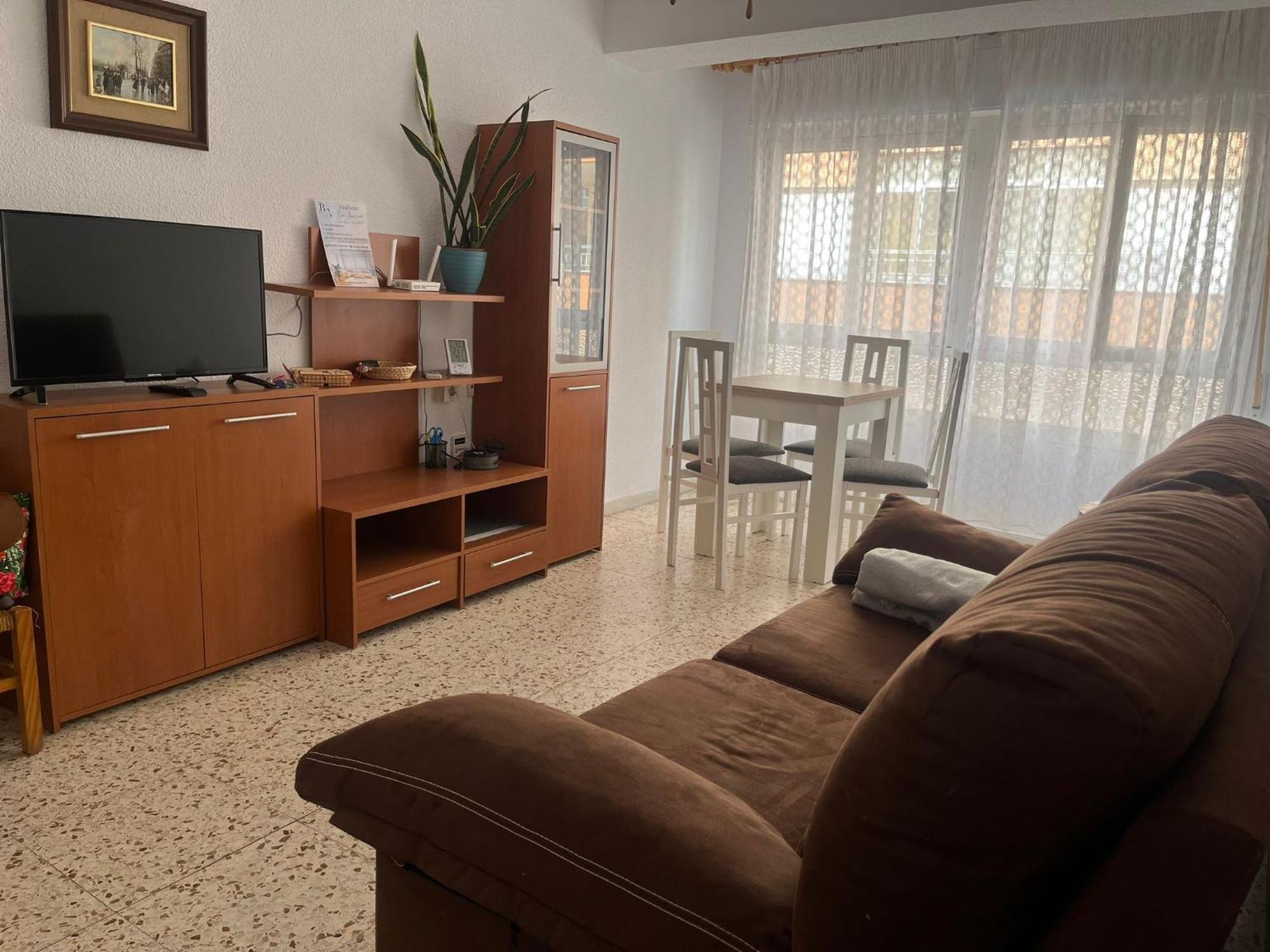 Uroczy Apartament Przy Playa De Los Locos Torrevieja Buitenkant foto